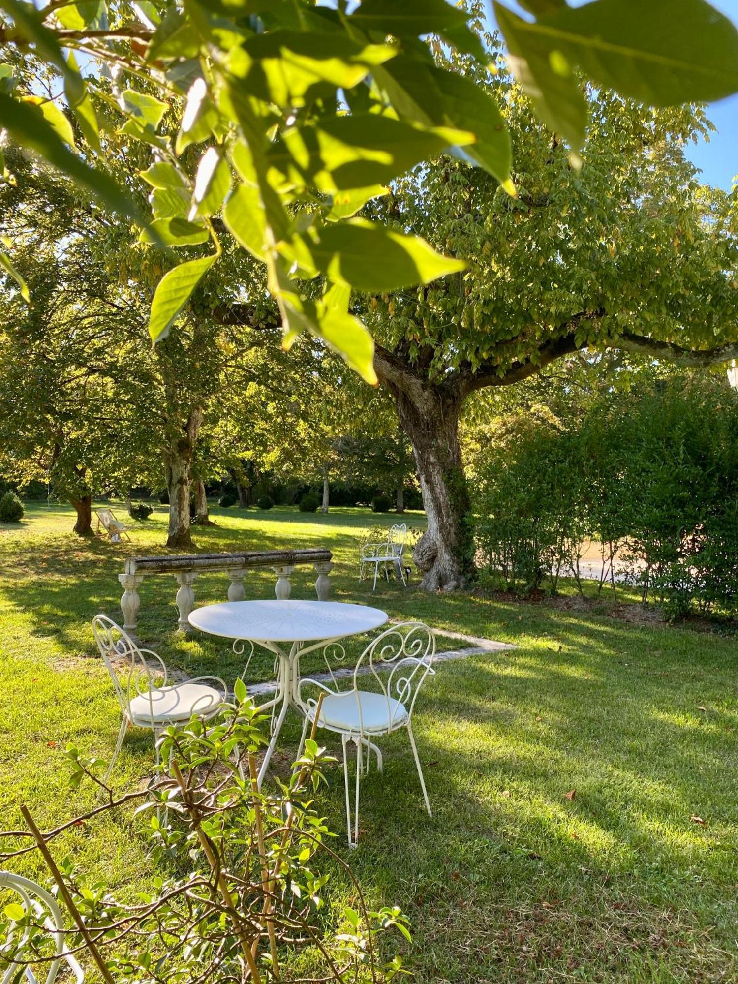 La Maison Du Champ De Beaumont Galgon Dış mekan fotoğraf